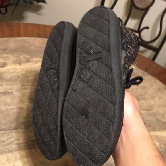 Via Pinky Sneakers - Picture 7 of 8